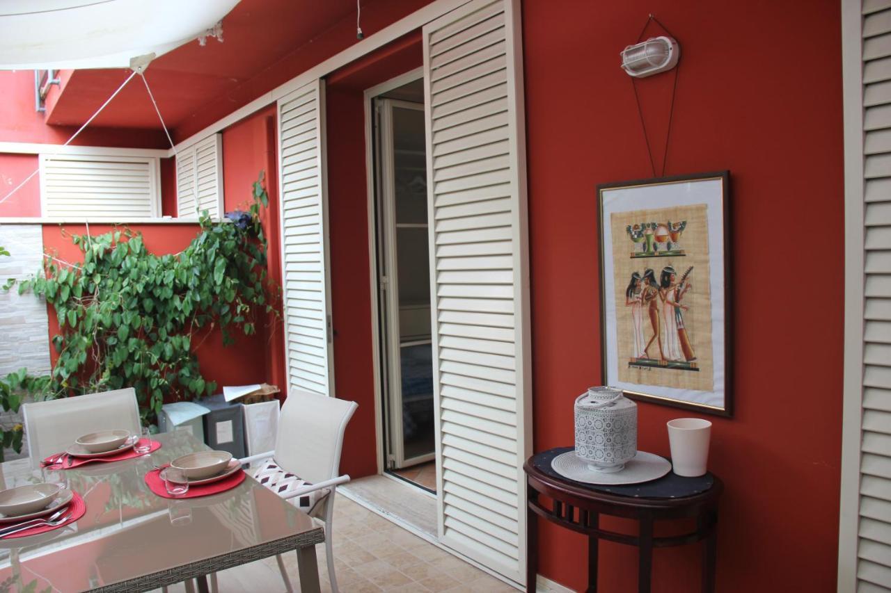Appartement Casa Lucia Private Car Or Motorcycle Park à Lucques Extérieur photo